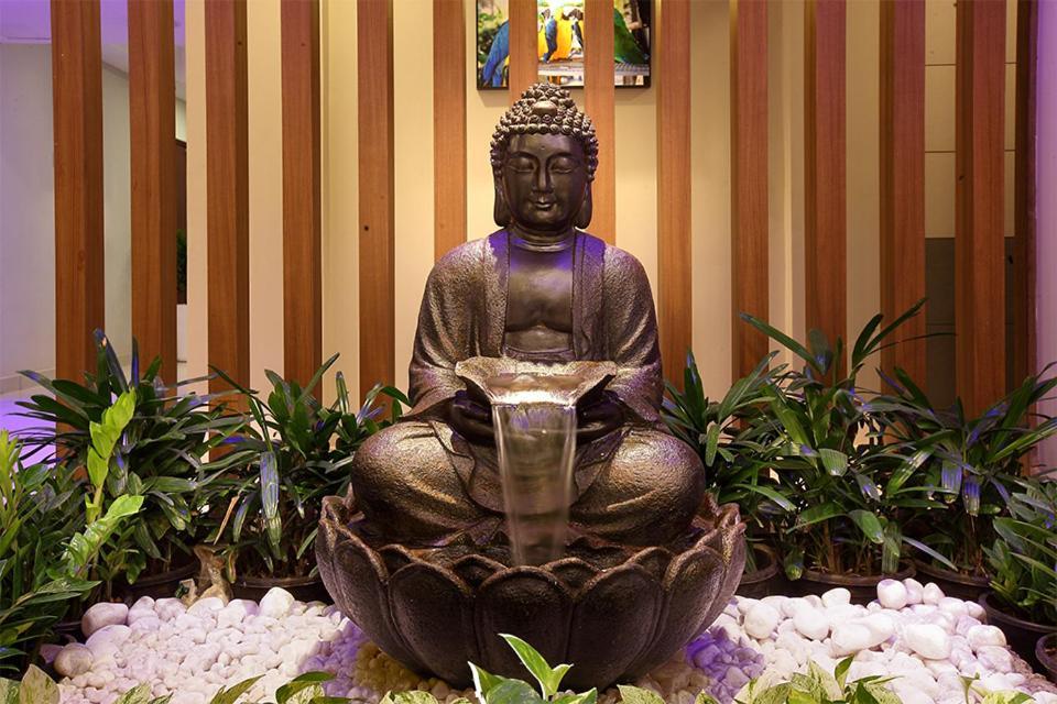 Lumbini Supreme Hotel Thrissur Buitenkant foto